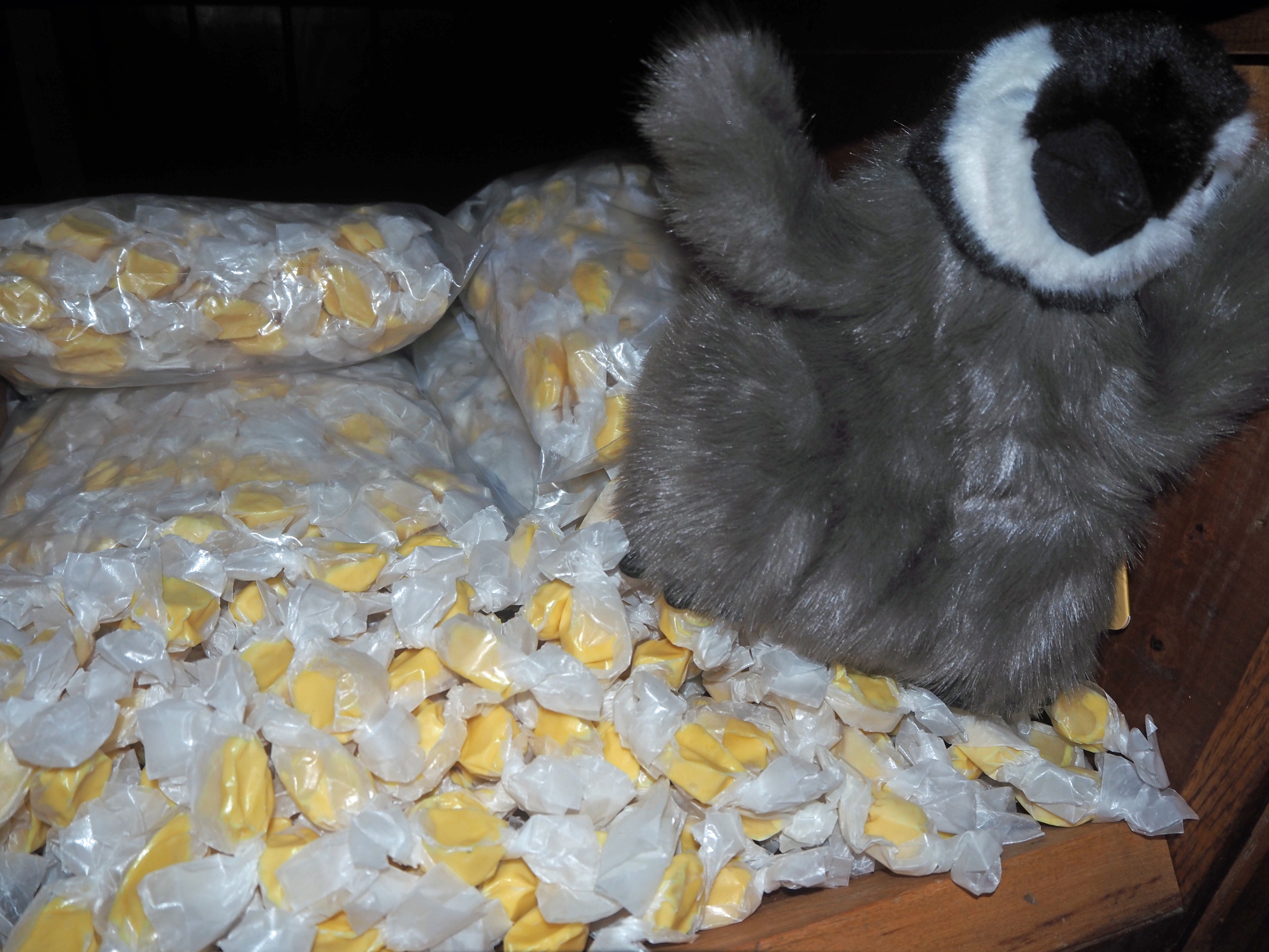 Buttered Popcorn Ball Taffy