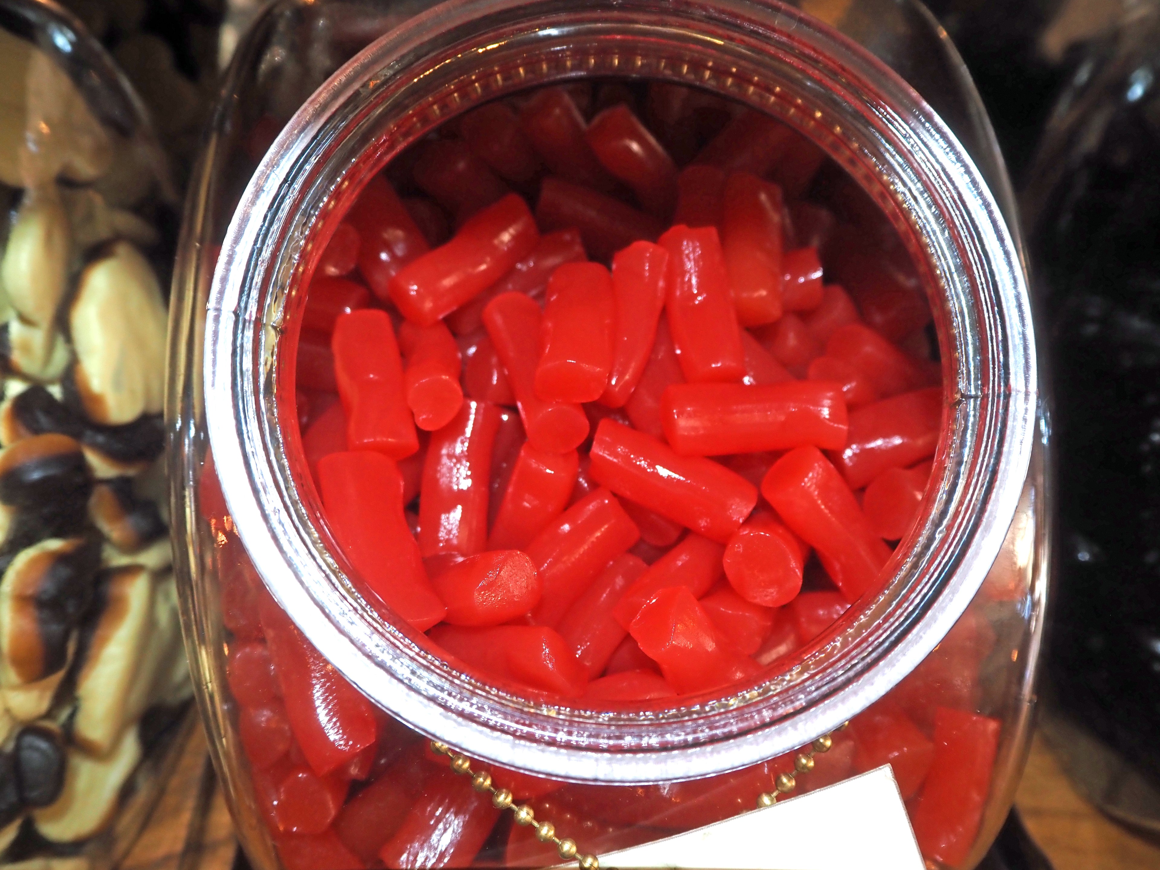 Finnska Strawberry Licorice